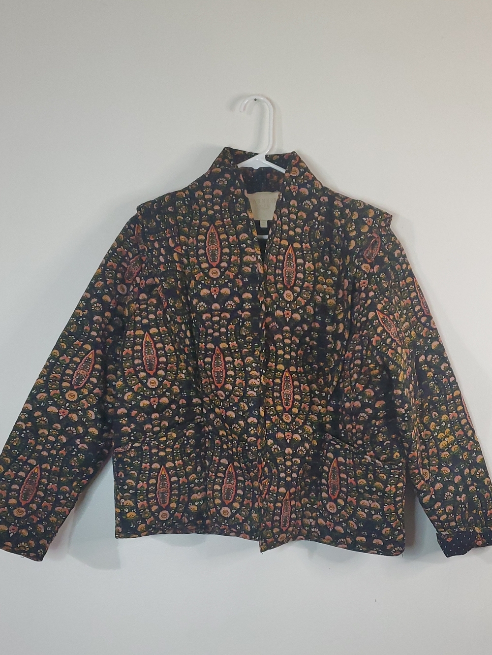 Farmers Market Black Boxy Floral Quilted Jacket Size Med BoHo Cottagecore Tiered